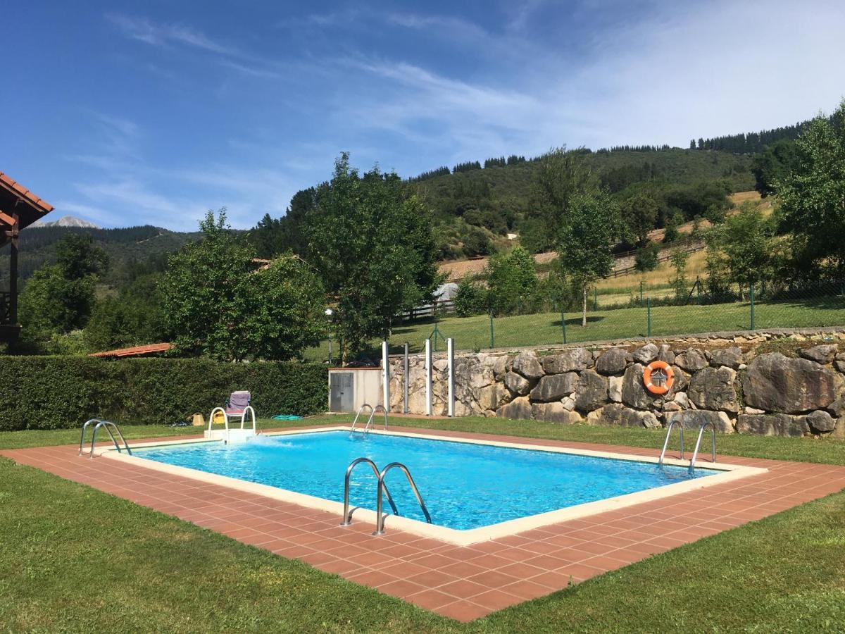 Precioso Chalet Junto A Potes Con Piscina-4 Hab,3 Banos Ojedo Ngoại thất bức ảnh